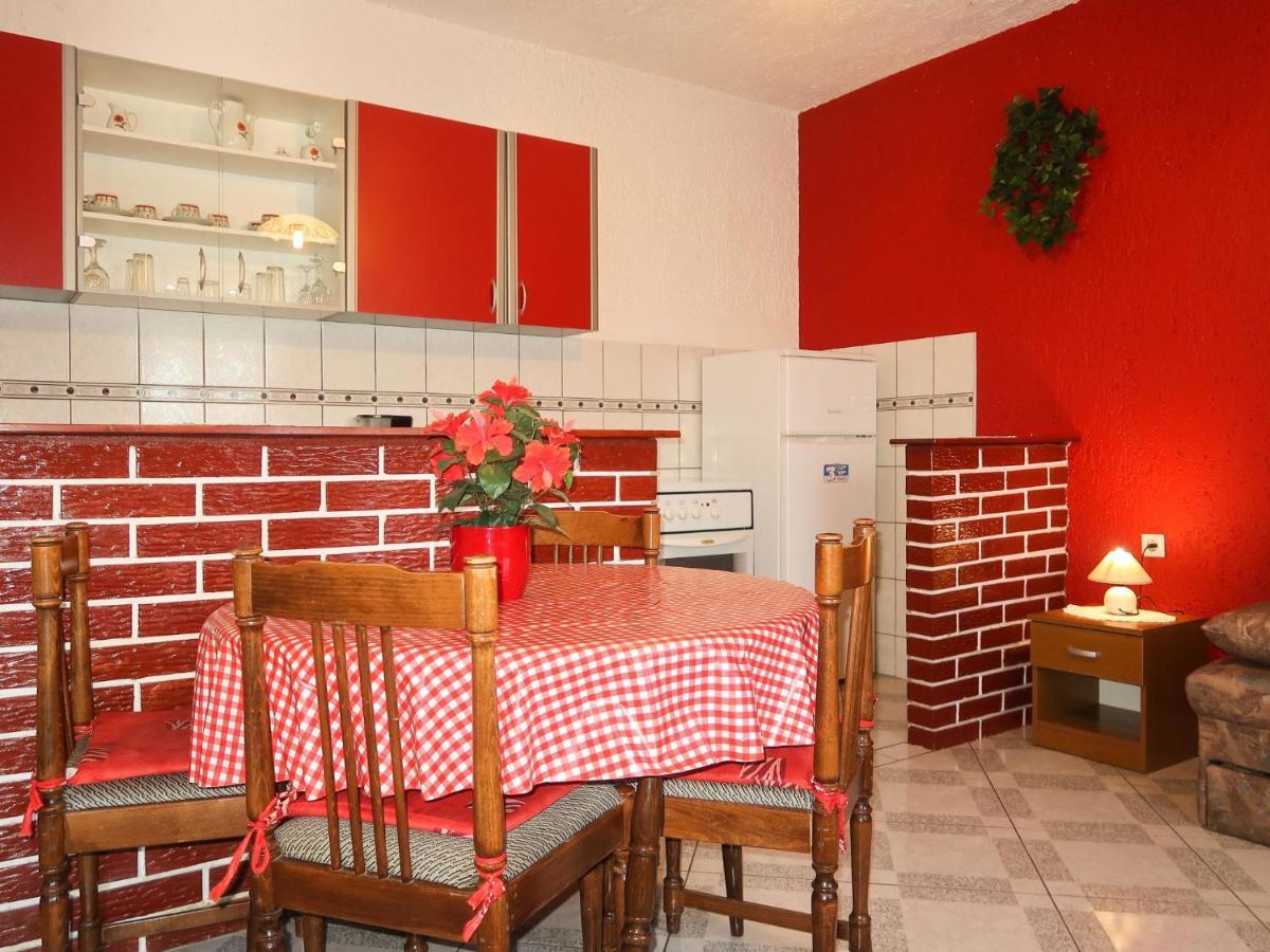 Apartment Dalibor - Snj125 By Interhome Сень Екстер'єр фото
